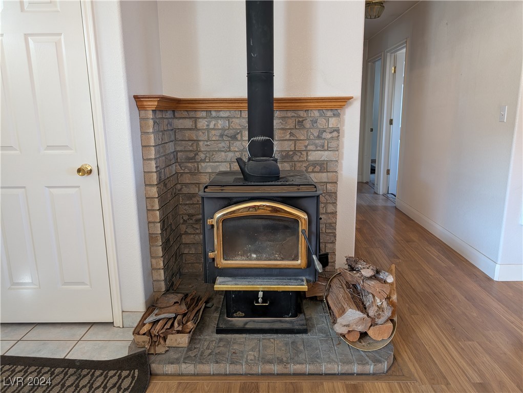 8 Franks Road Pioche, NV 89043 - Photo 7 of 29 Fireplace in Living Room