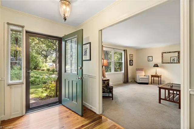 $399,900 | 406 South Cliffdale Drive, Winston-Salem, NC 27104