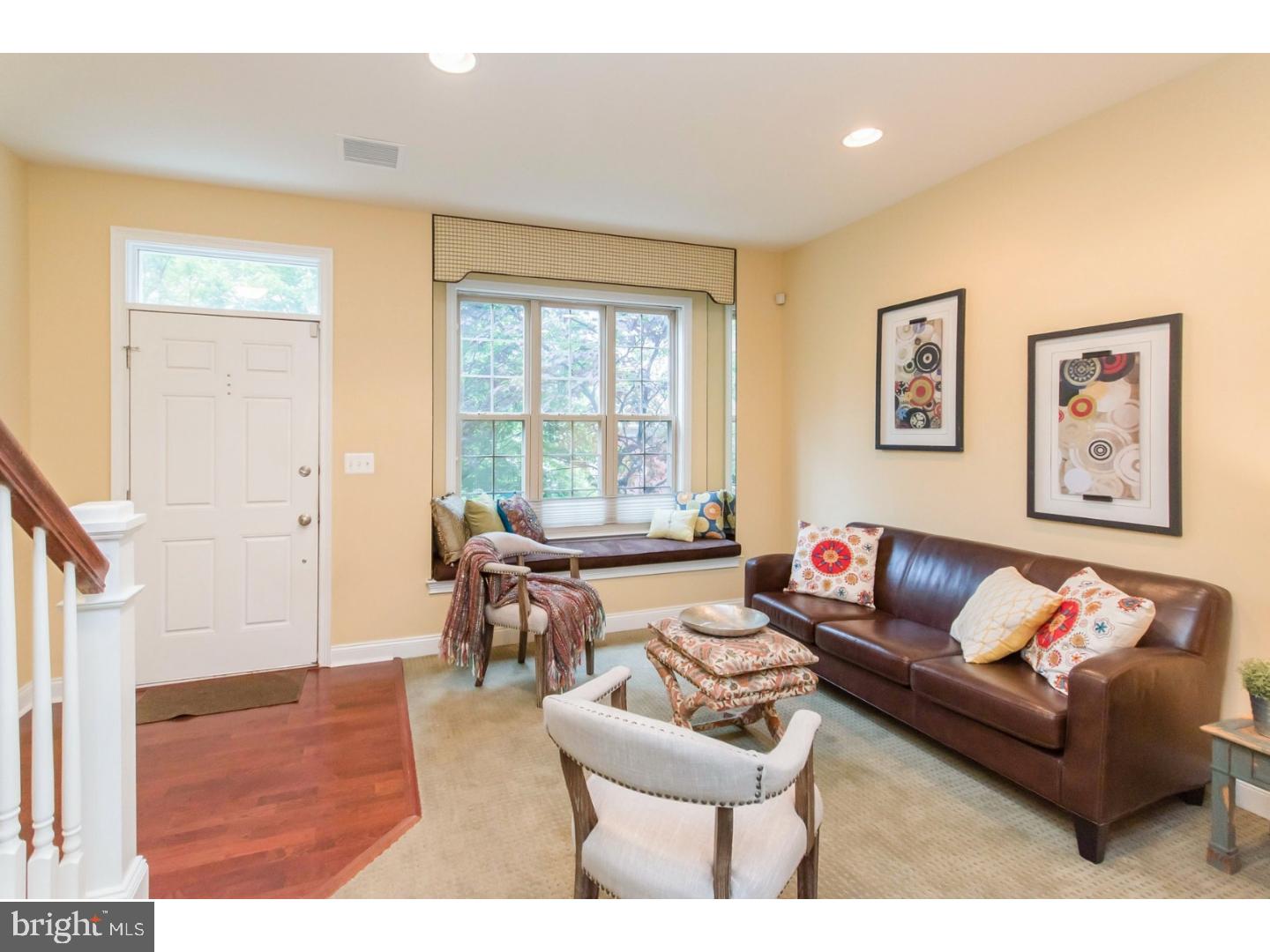 207 Admirals Way Philadelphia, PA 19146 - Photo 2 of 24 Den