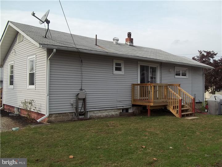 243 G Street Carneys Point, NJ 08069 - Photo 22 of 23 Exterior Back