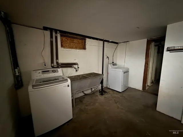 $294,000 | 1911 Lansing Avenue, Caldwell, ID 83605