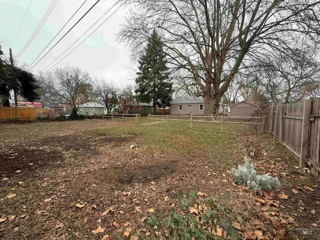 $294,000 | 1911 Lansing Avenue, Caldwell, ID 83605