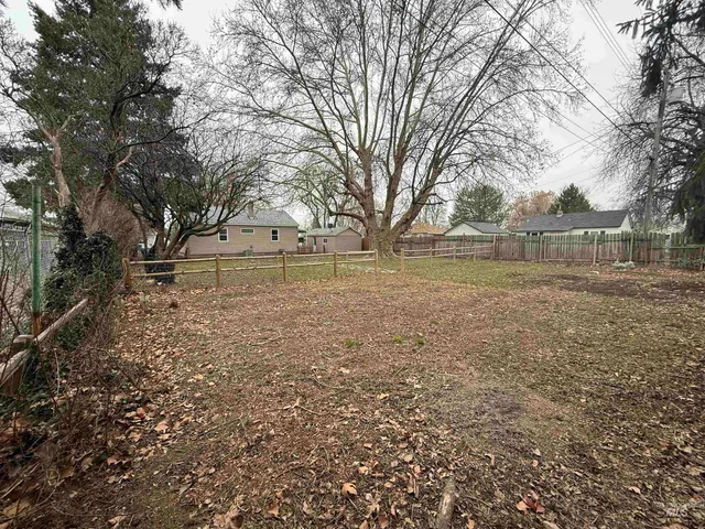 $294,000 | 1911 Lansing Avenue, Caldwell, ID 83605