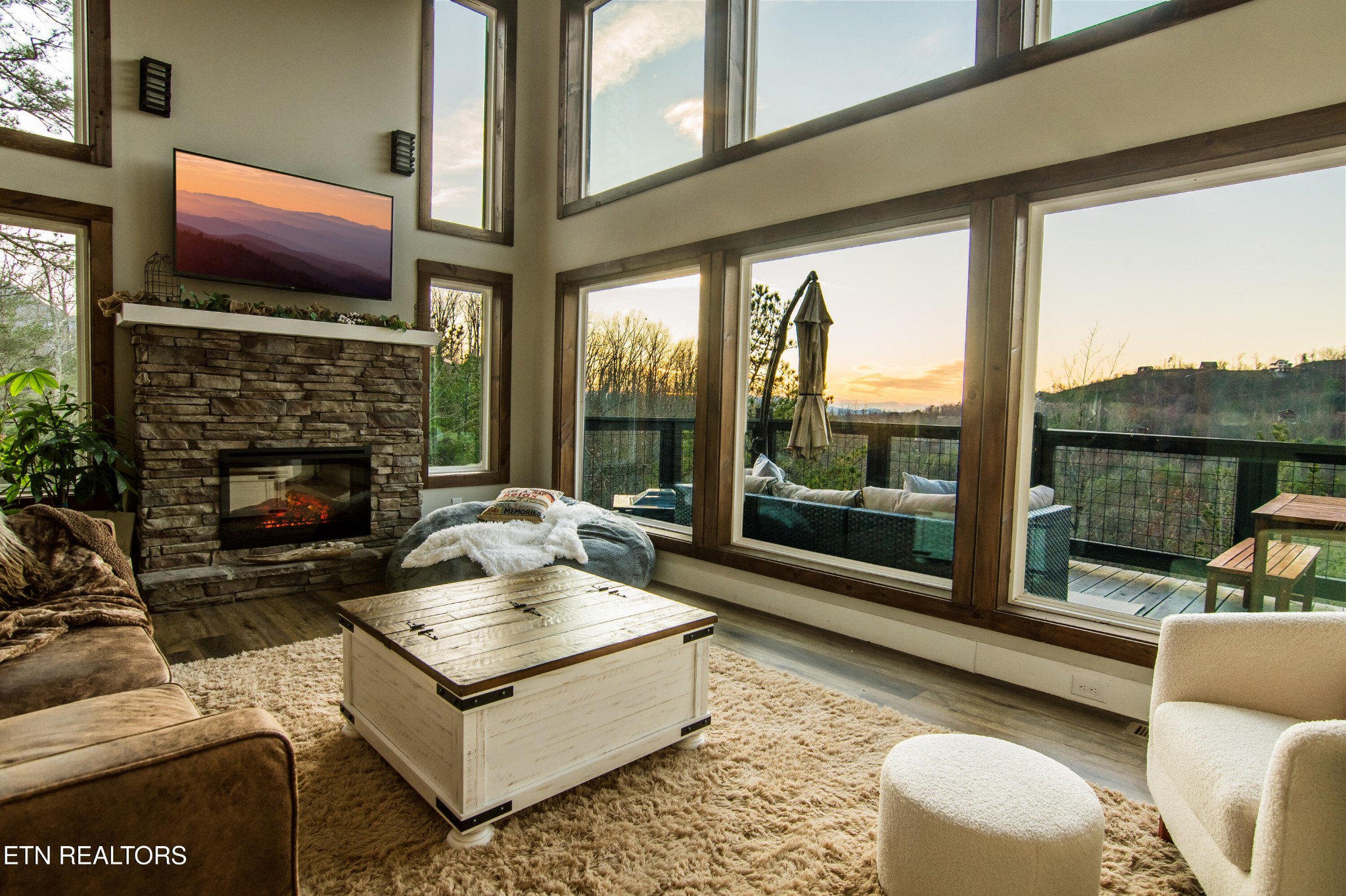 1113 Mathis Hollow Road Gatlinburg, TN 37738 - Photo 14 of 52