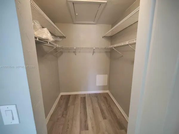 $1,800 | 2668 Kings Lake Boulevard, Unit 2668, Naples, FL 34112