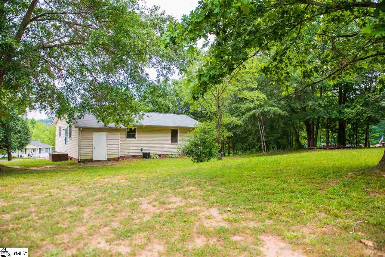 208 Beaver Creek Road Marietta, SC 29661 - Photo 18 of 22 Gallery Image 18