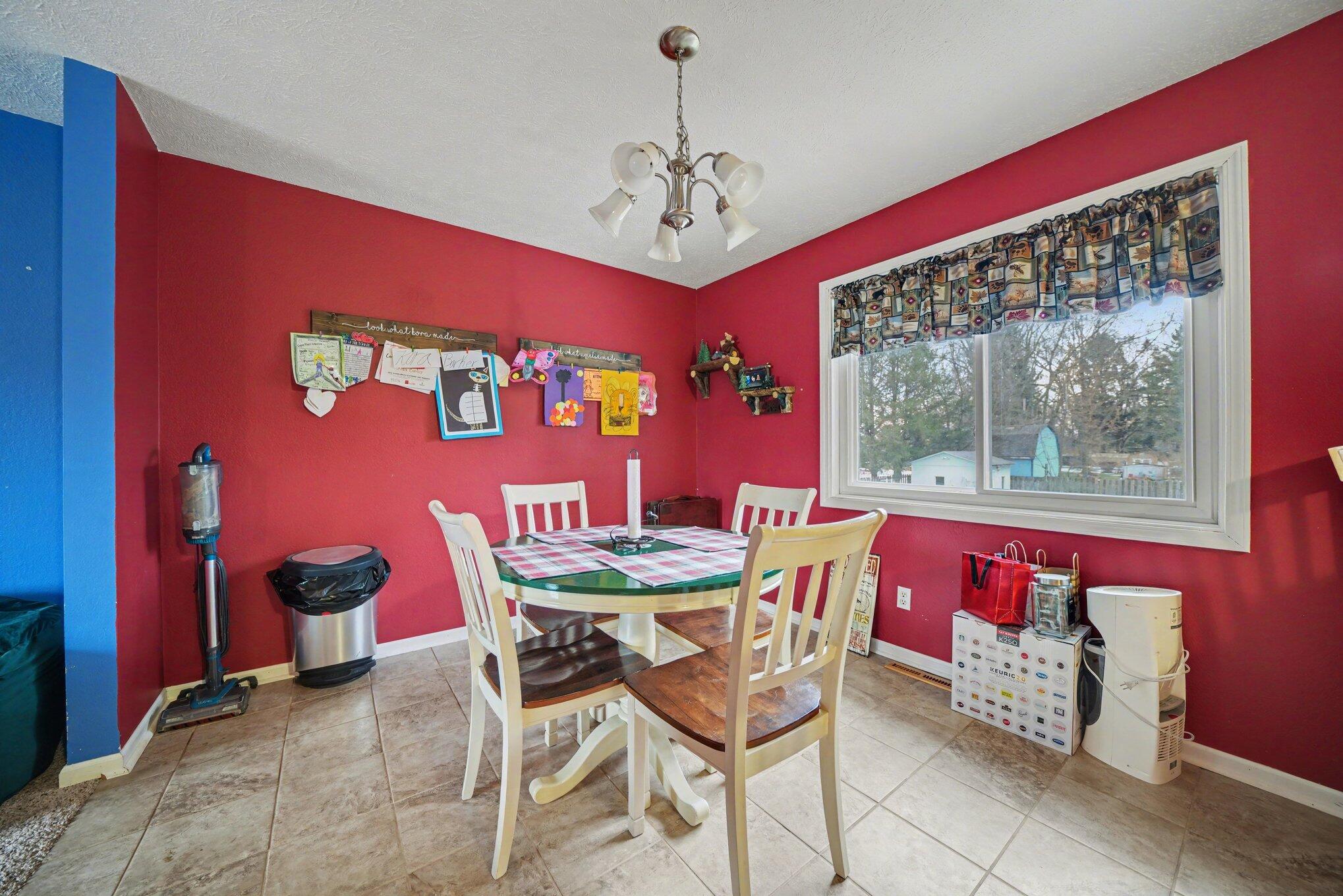 1750 Poplar Path Stevensville, MI 49127 - Photo 7 of 26 009_dsc00603_476