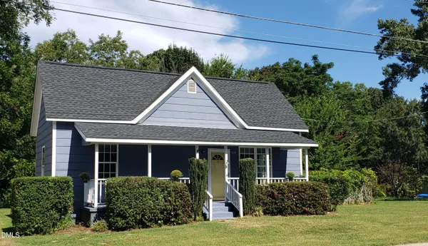 $1,595 | 306 South Moore Street, Clayton, NC 27520