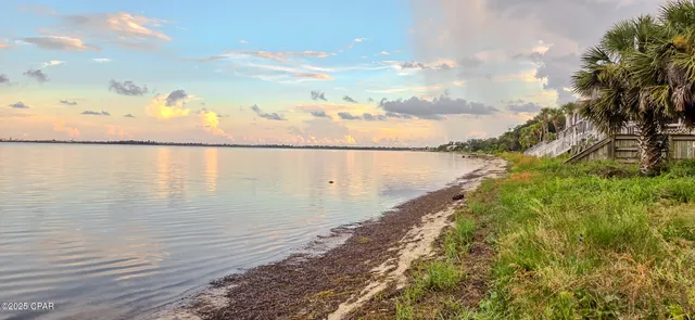 $1,800 | 6067 East Highway 98, Panama City, FL 32404