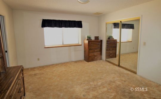 128 Jacquelyn Court Ridgecrest, CA 93555 - Photo 14 of 21