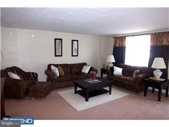 1314 Adair Road Brookhaven, PA 19015 - Photo 2 of 12 Living Room