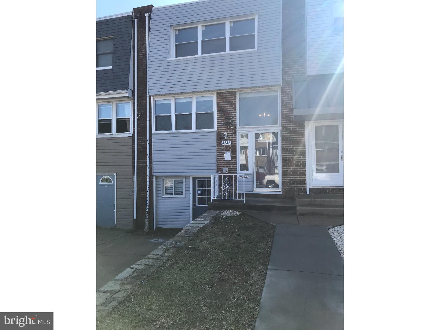 4262 Lawnside Road Philadelphia, PA 19154 - Photo 1 of 18 Gallery Image 1