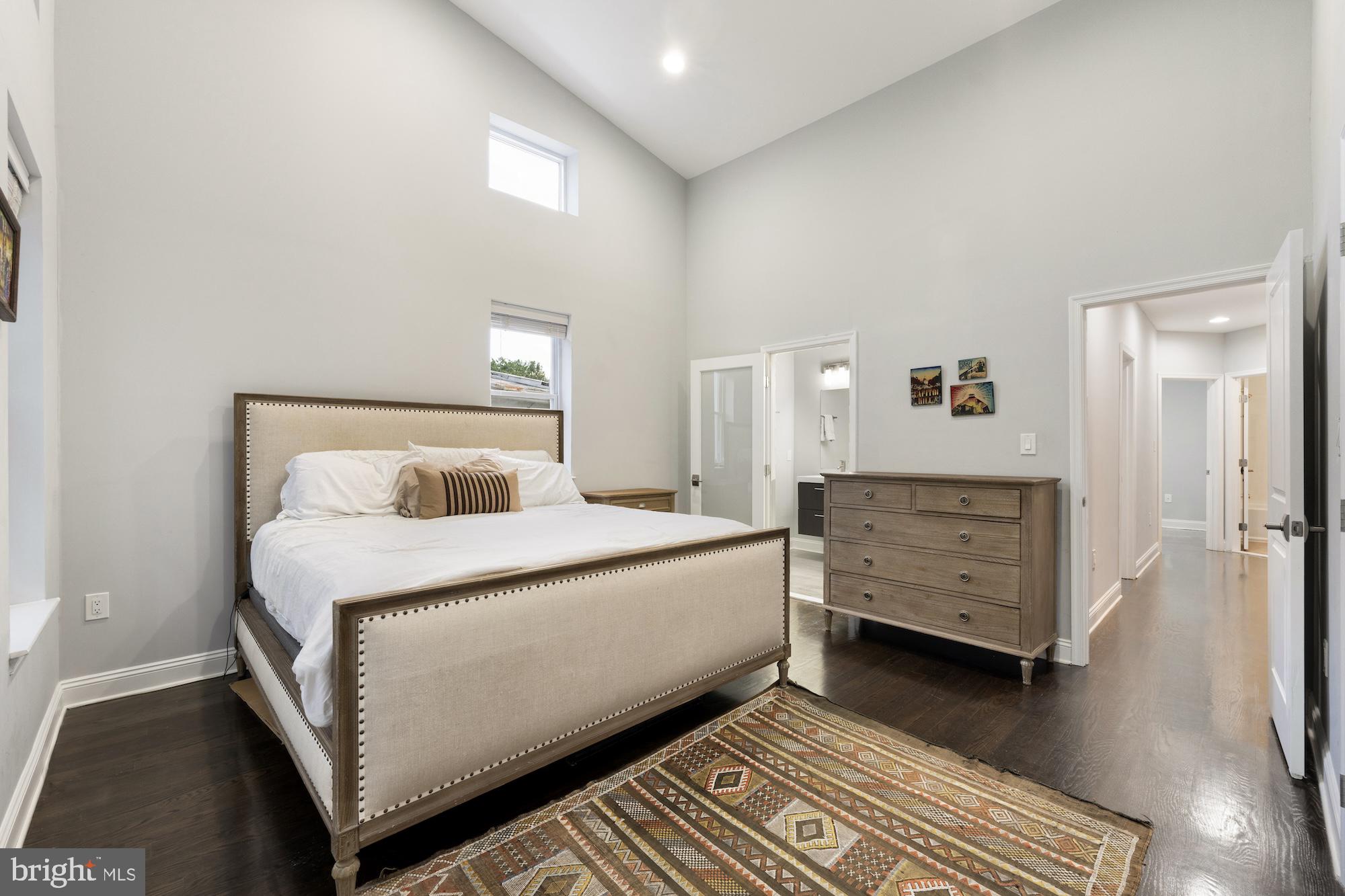 219 14th Street Southeast Washington, DC 20003 - Photo 17 of 34