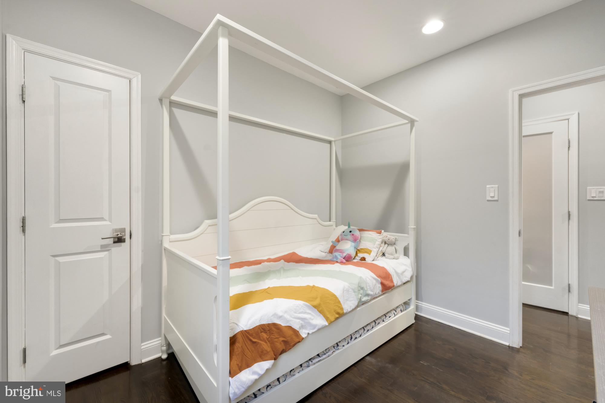 219 14th Street Southeast Washington, DC 20003 - Photo 22 of 34