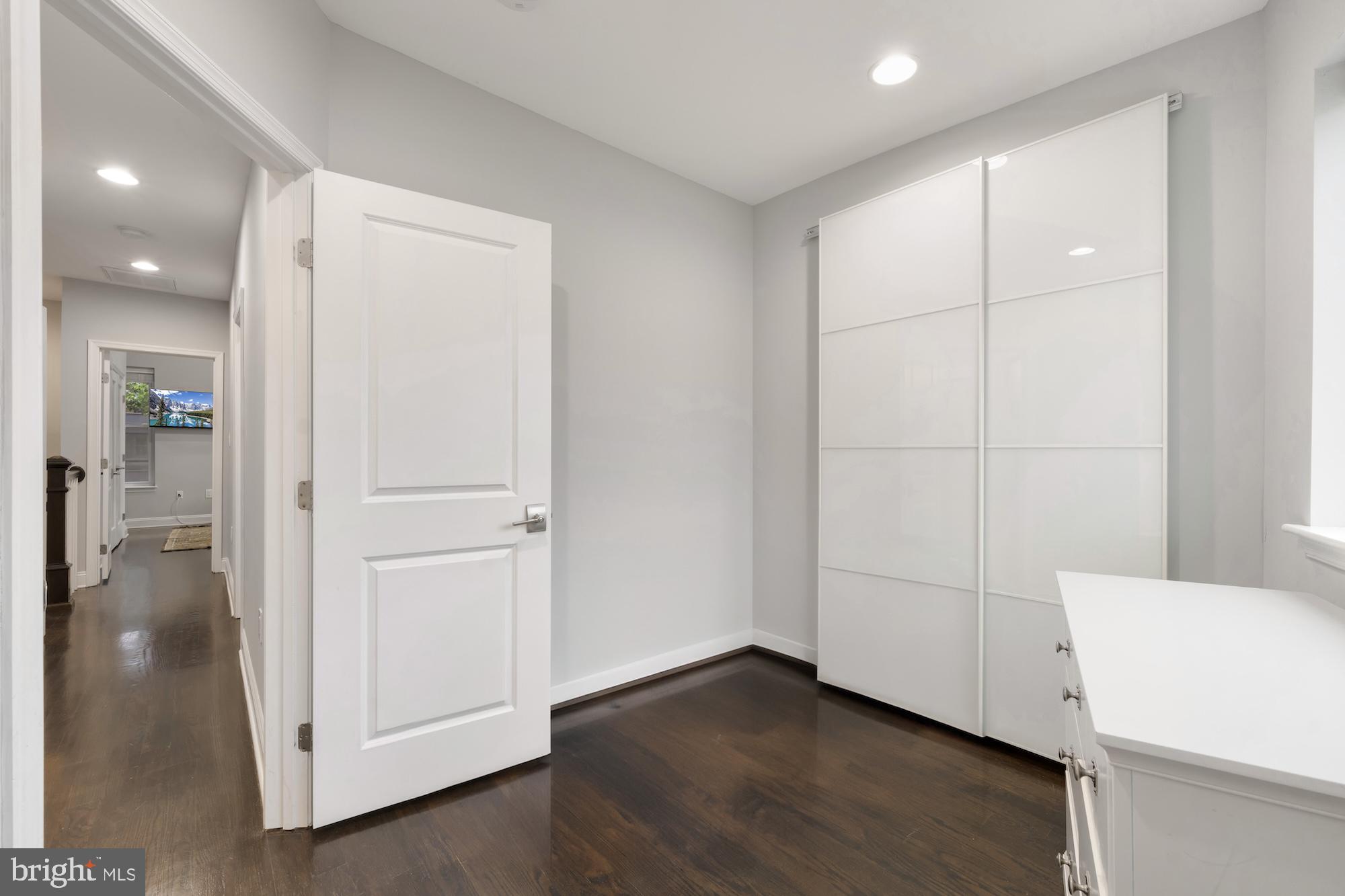 219 14th Street Southeast Washington, DC 20003 - Photo 23 of 34