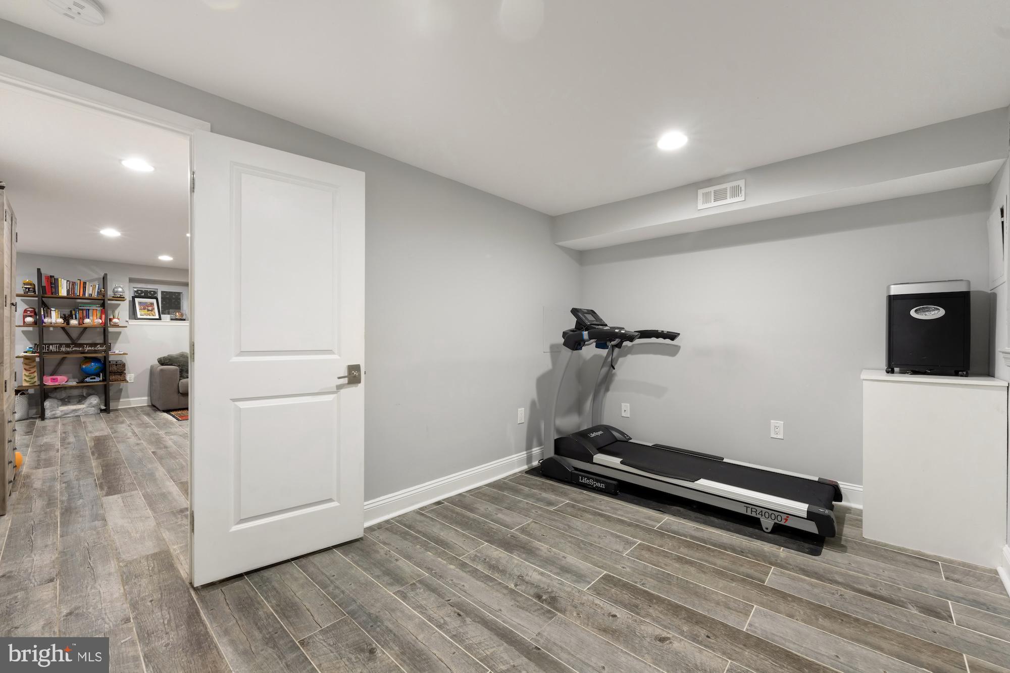 219 14th Street Southeast Washington, DC 20003 - Photo 28 of 34