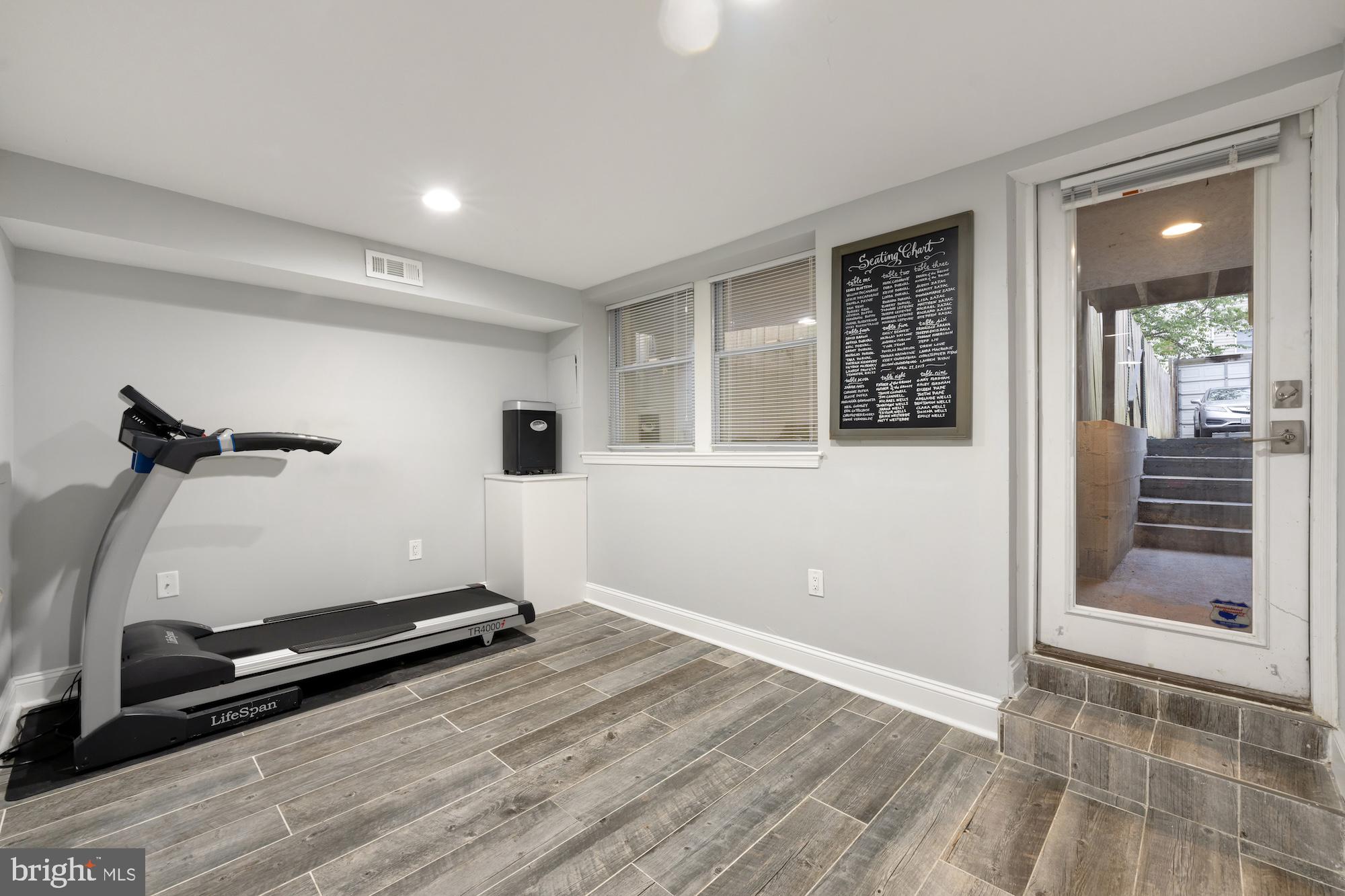 219 14th Street Southeast Washington, DC 20003 - Photo 29 of 34