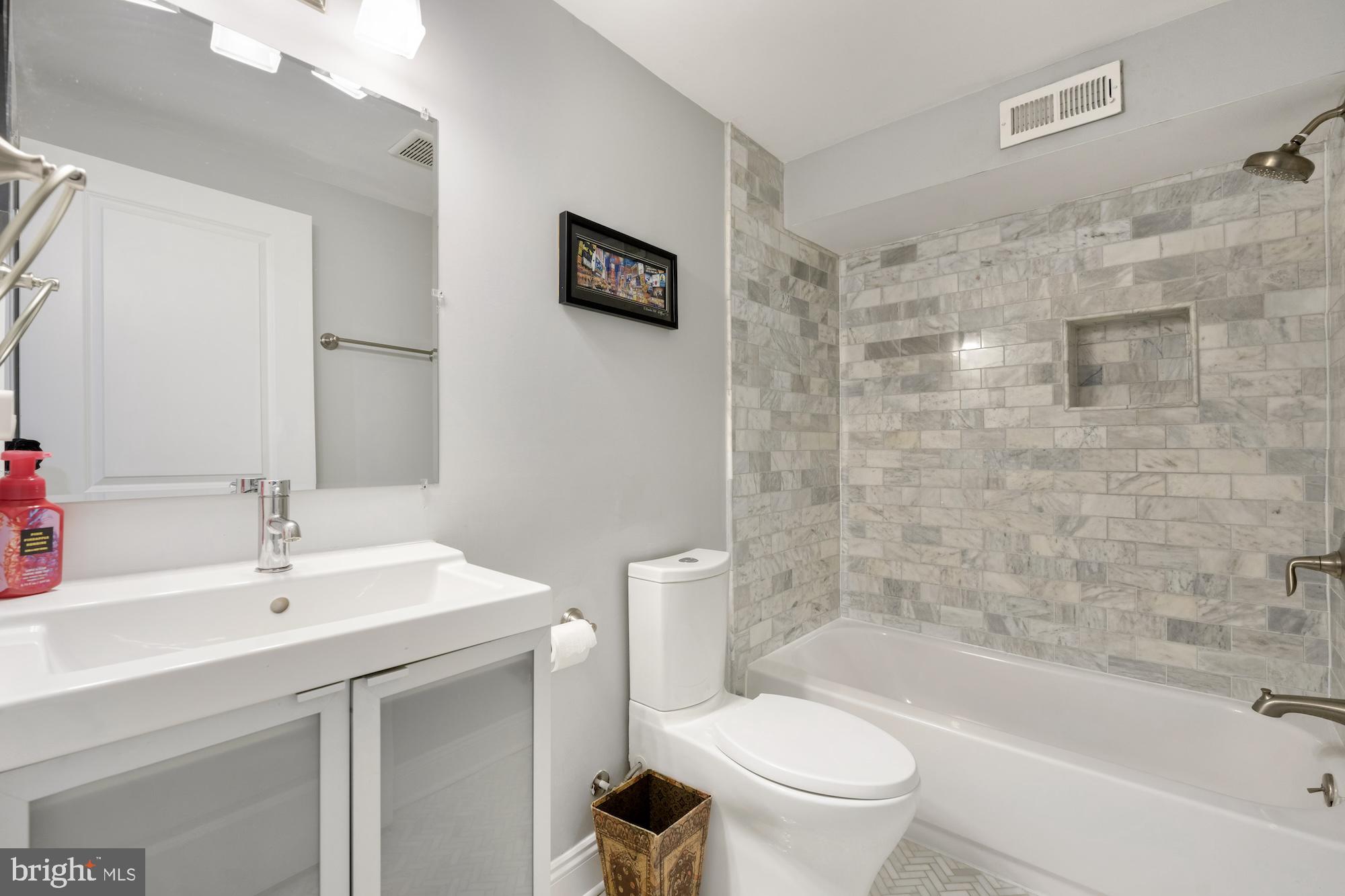 219 14th Street Southeast Washington, DC 20003 - Photo 30 of 34