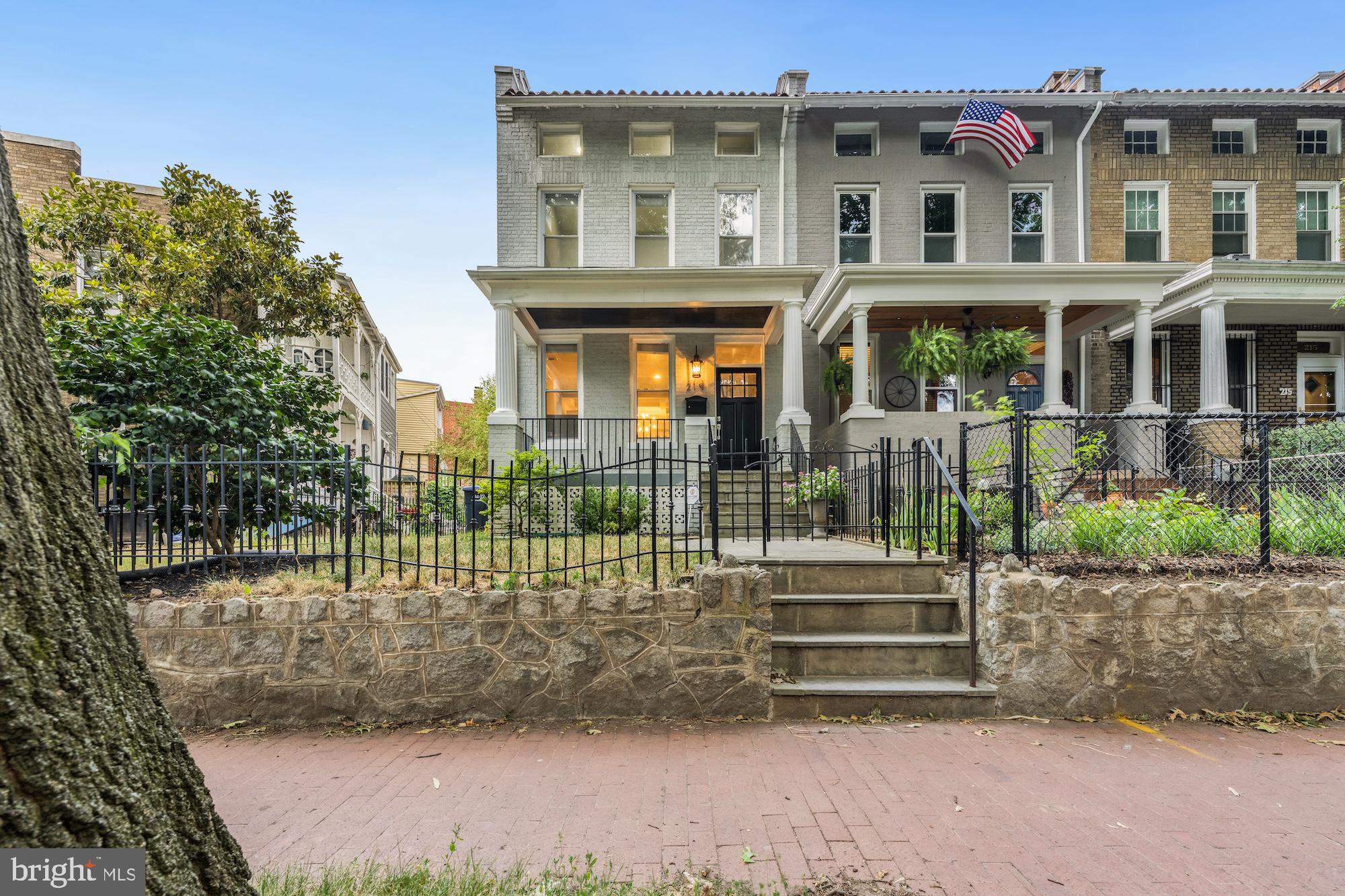 219 14th Street Southeast Washington, DC 20003 - Photo 34 of 34