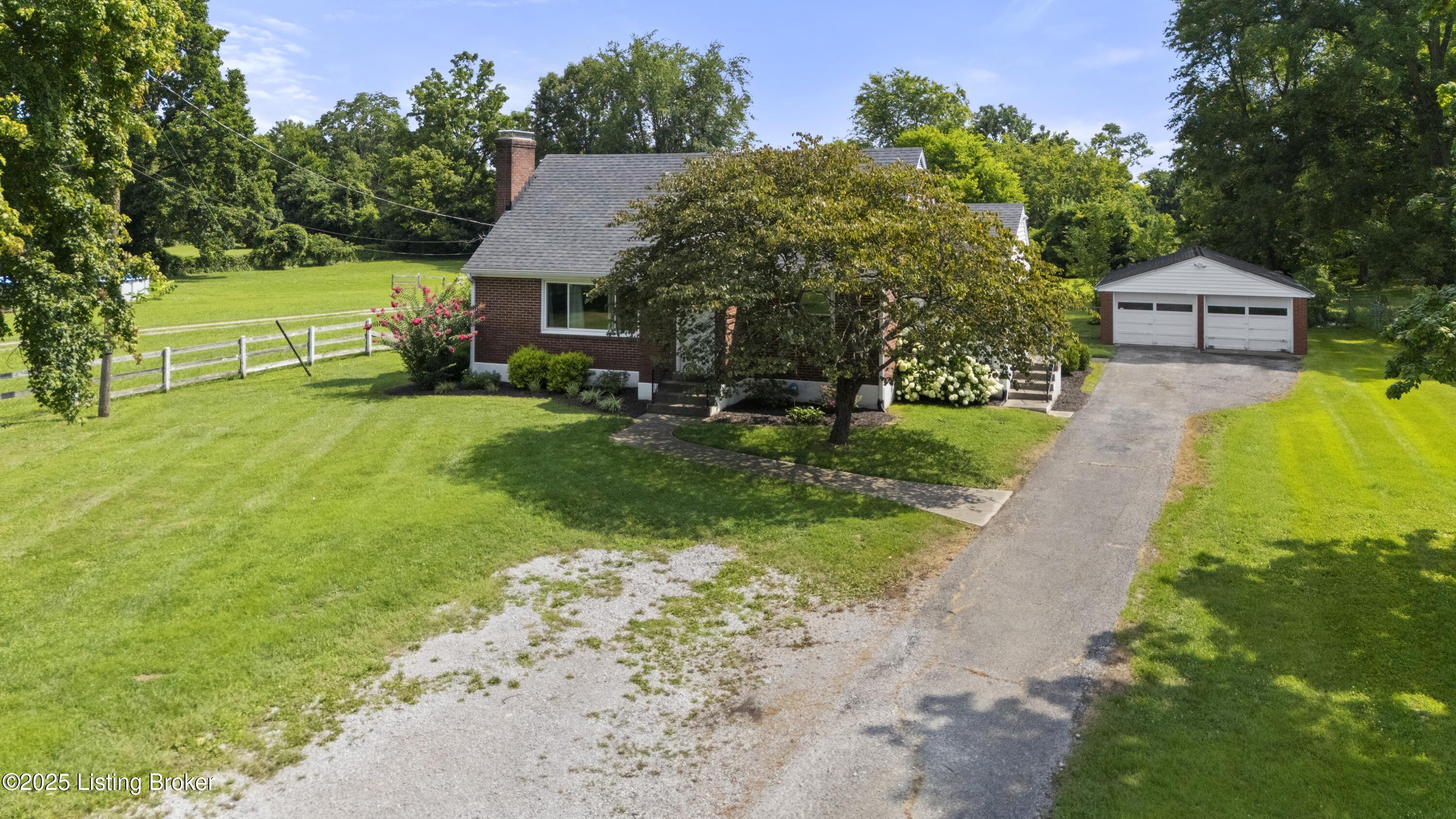 5501 Billtown Road Louisville, KY 40299 - Photo 2 of 16 dji_20250730112658_0001_d