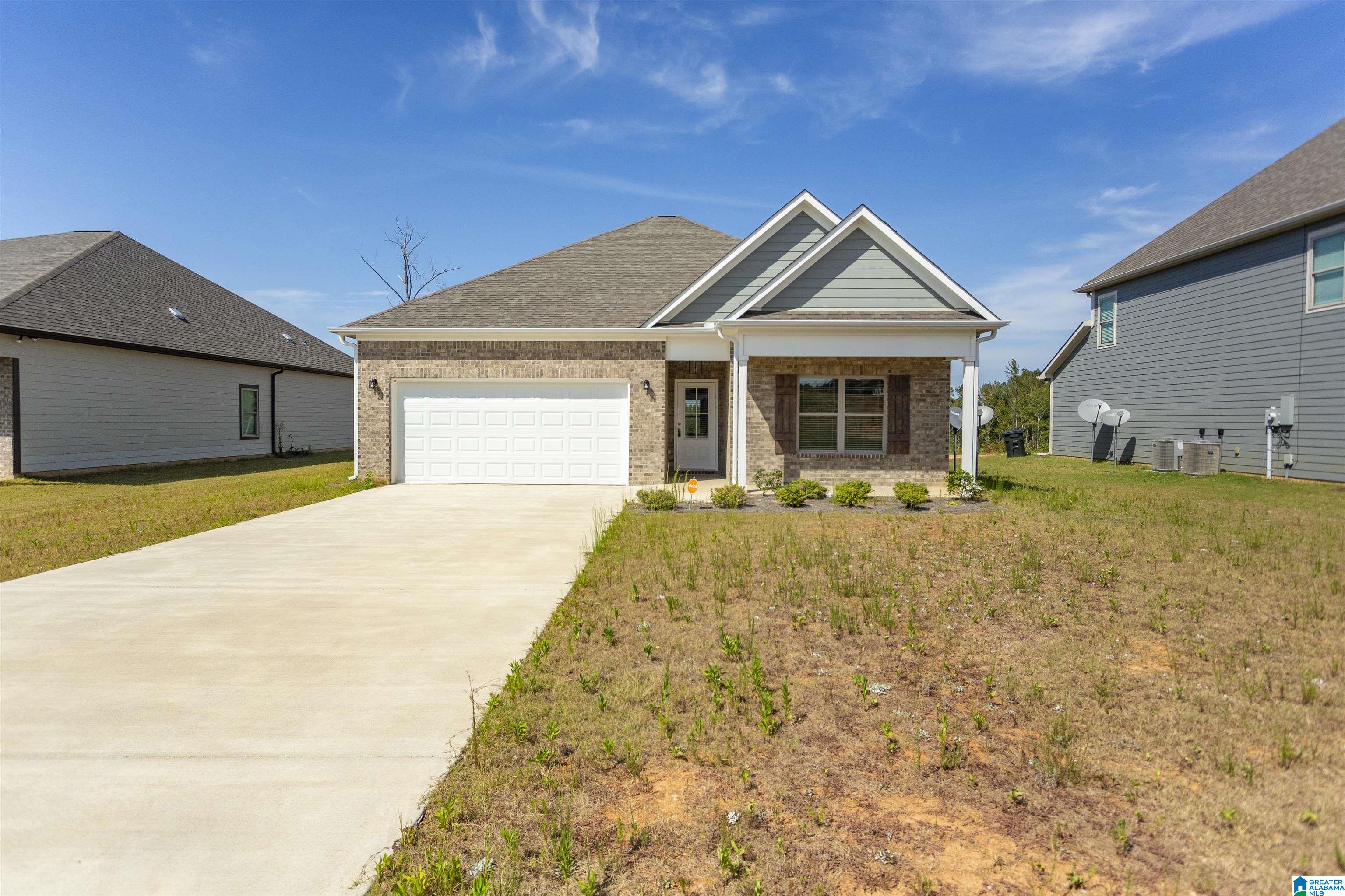 270 Ridgeview Circle Jemison, AL 35085 - Photo 2 of 45