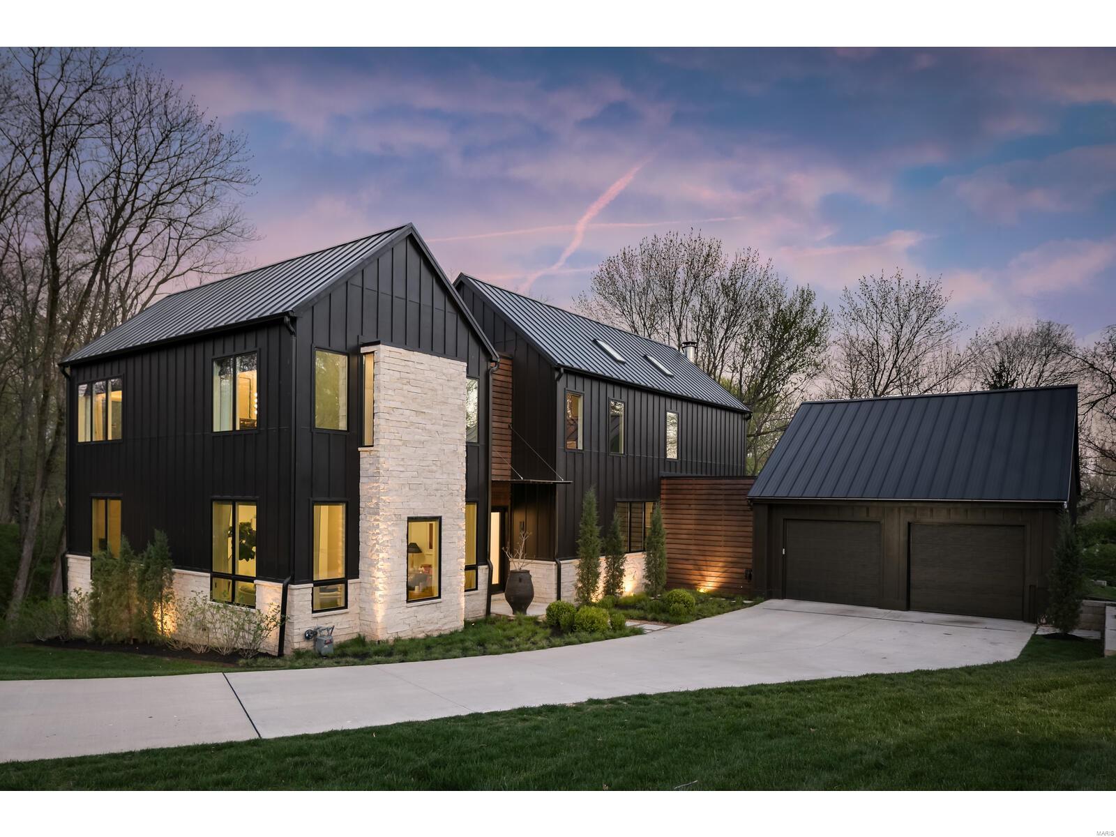 3 Nantucket Lane St. Louis, MO 63132 - Photo 3 of 60