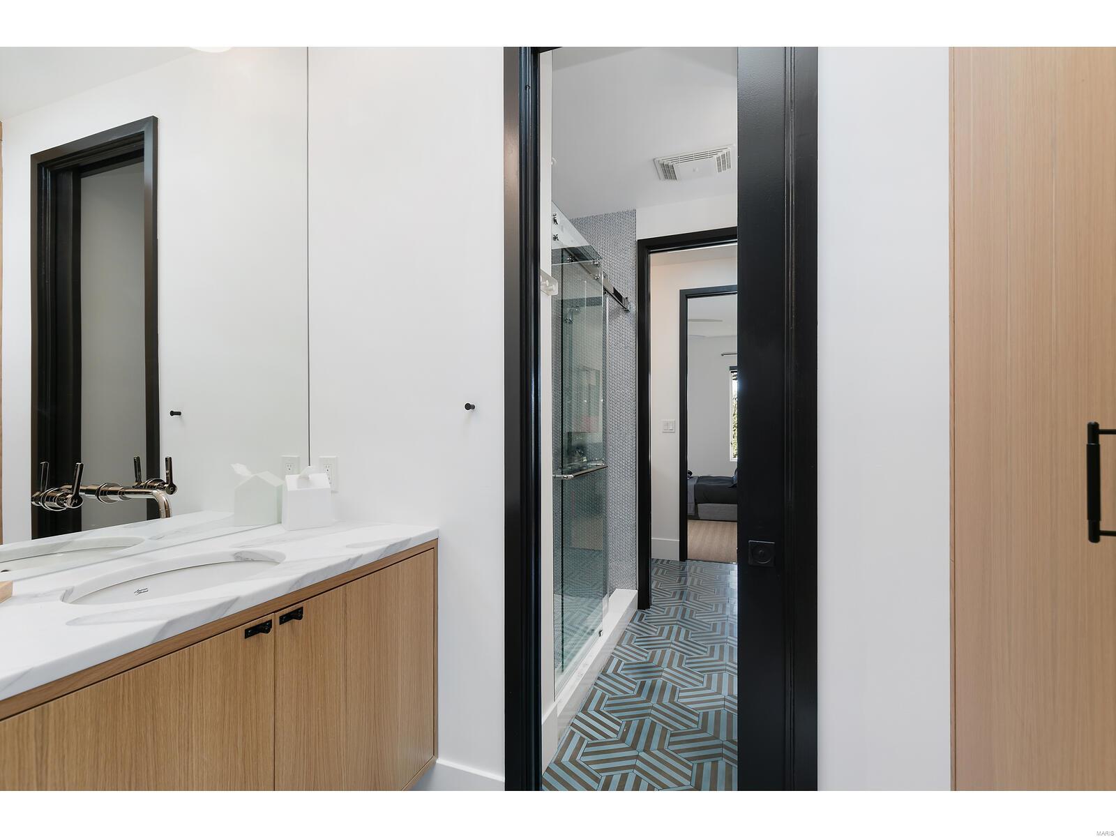 3 Nantucket Lane St. Louis, MO 63132 - Photo 35 of 60