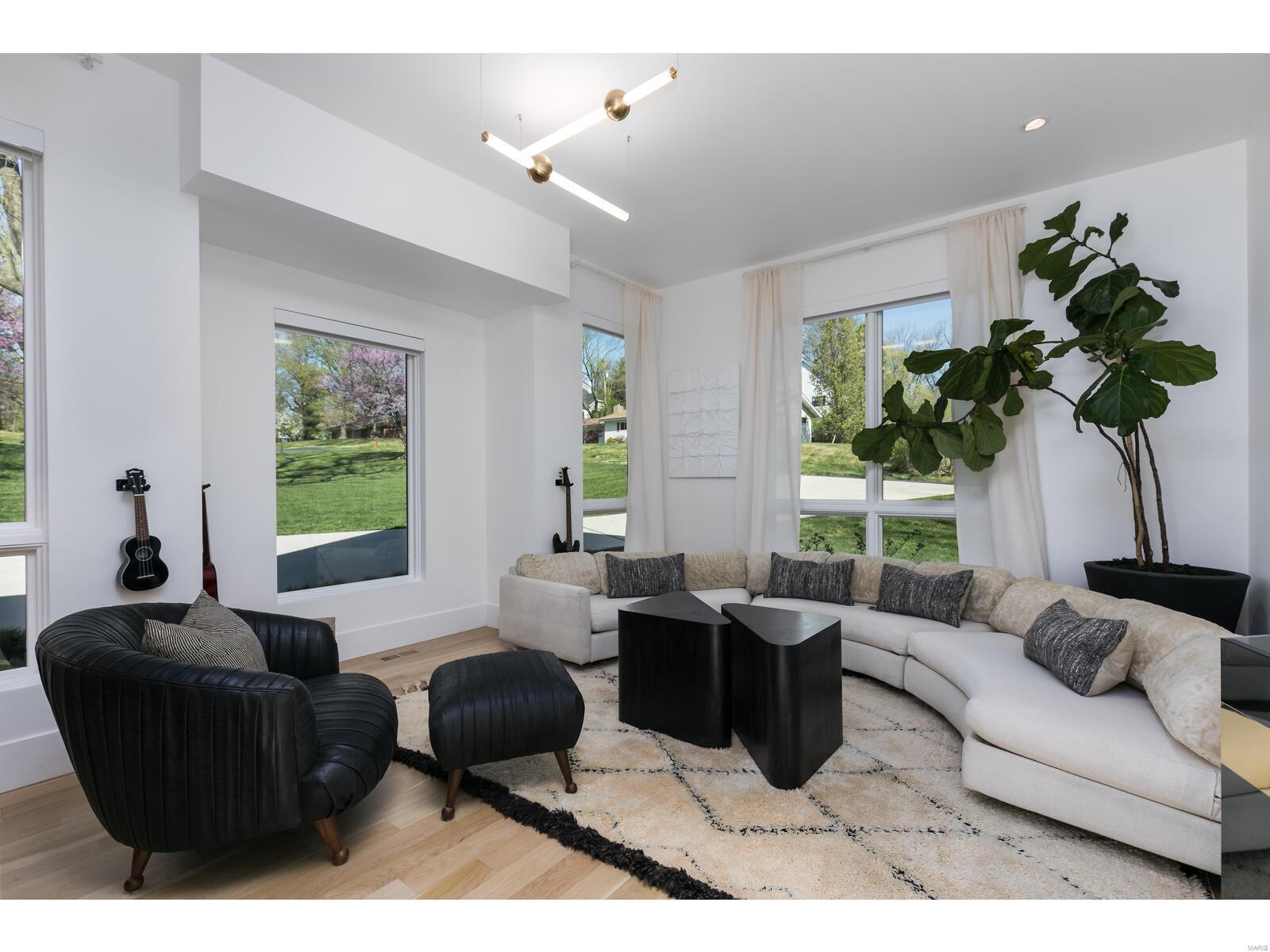 3 Nantucket Lane St. Louis, MO 63132 - Photo 6 of 60