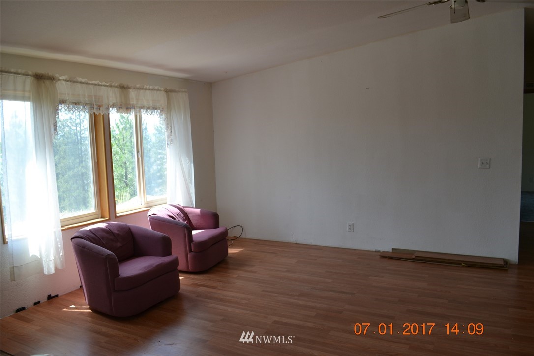 533 B Swanson Mill Road, Unit B Tonasket, WA 98855 - Photo 8 of 19 Gallery Image 8