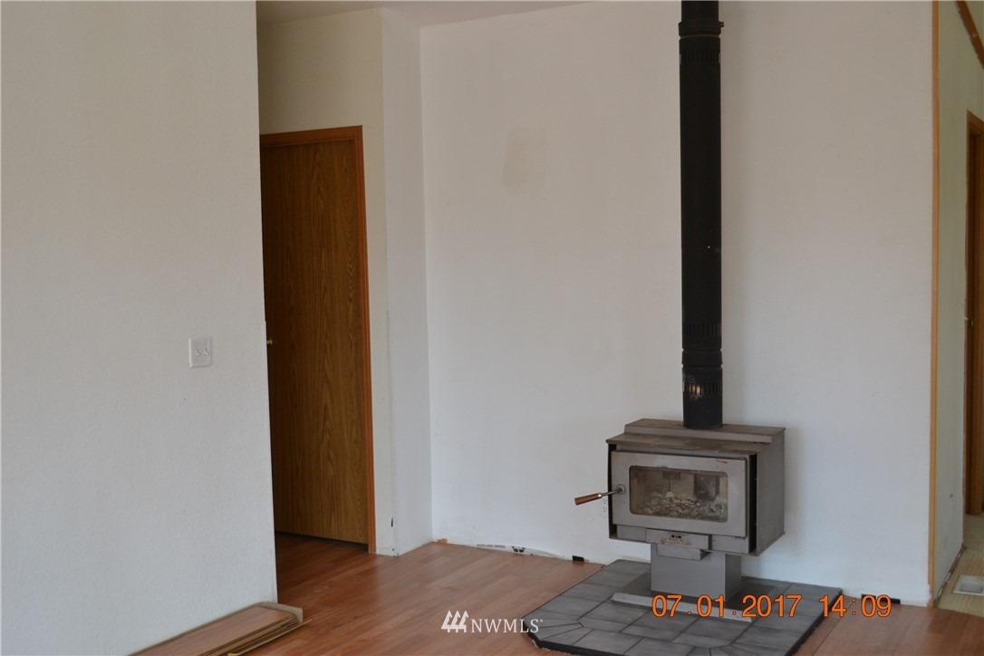 533 B Swanson Mill Road, Unit B Tonasket, WA 98855 - Photo 9 of 19 Gallery Image 9