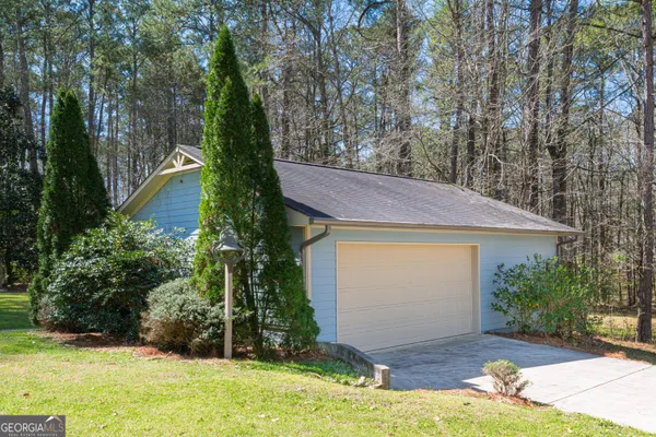 $485,000 | 205 Woodland Drive, Zebulon, GA 30295