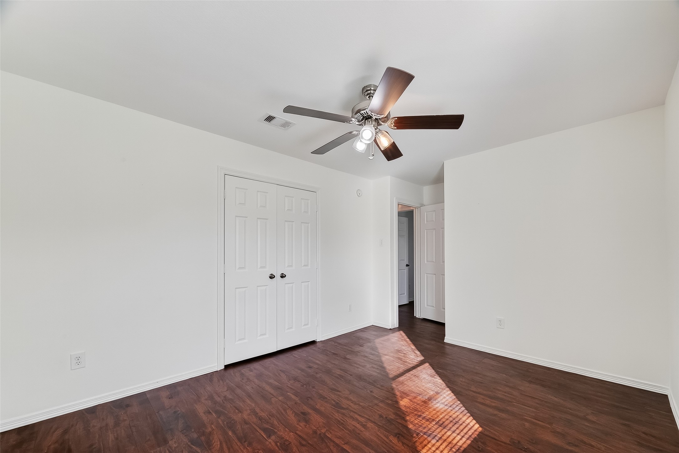 698 Columbia Street Alvin, TX 77511 - Photo 24 of 29