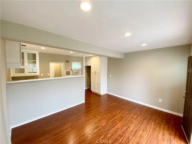 $1,695 | 506 Raymond Avenue, Unit 508F, Glendale, CA 91201