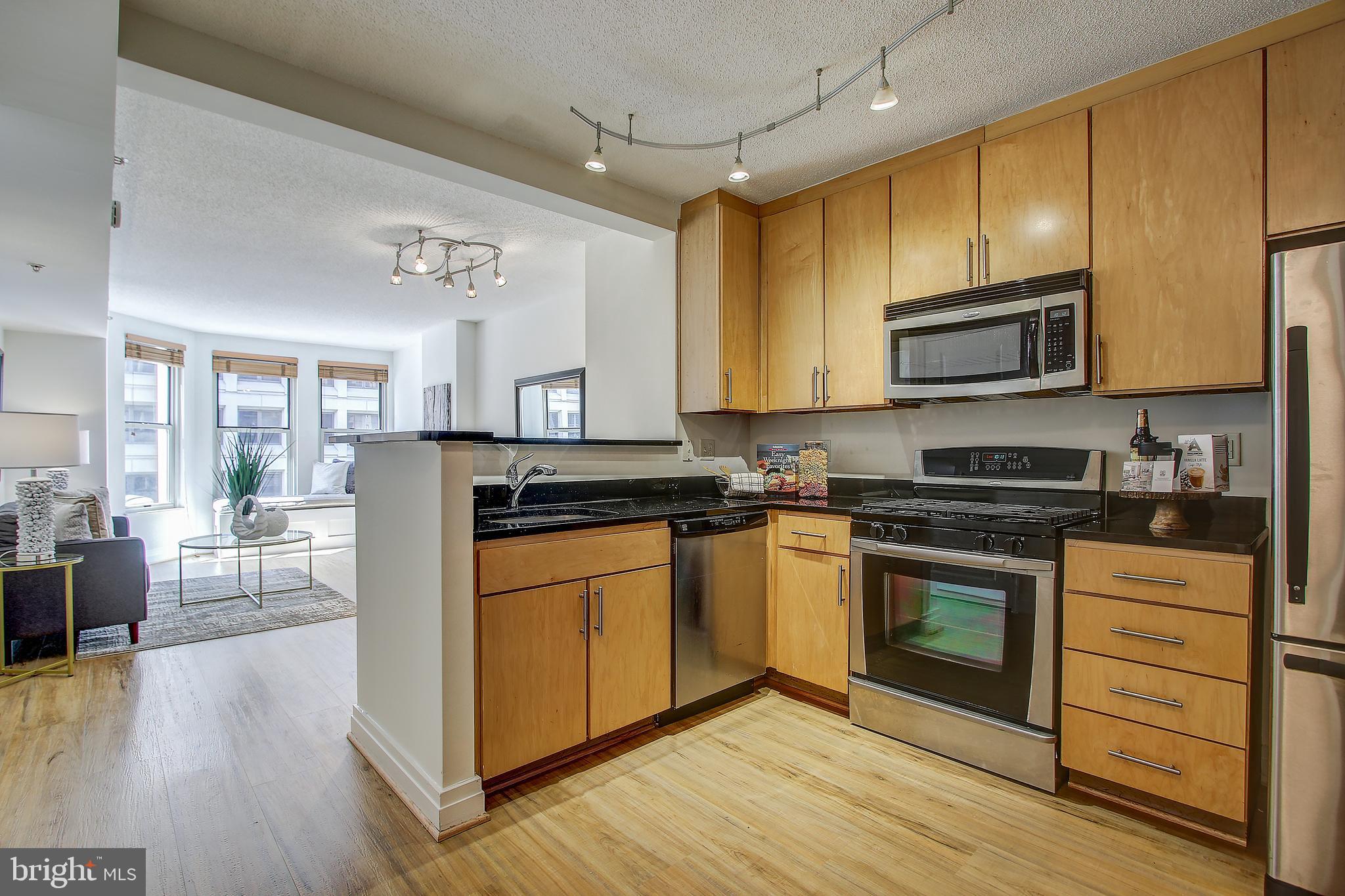915 E Street Northwest, Unit 612 Washington, DC 20004 - Photo 2 of 32