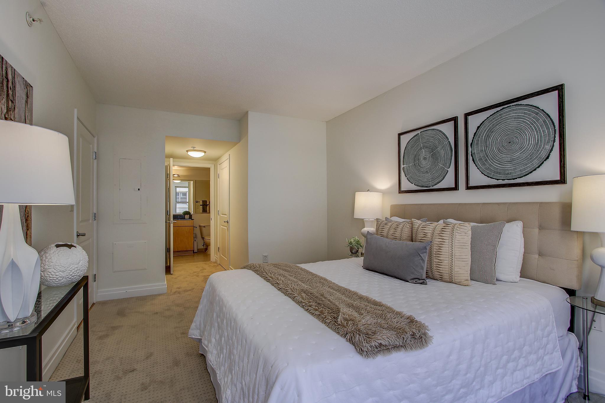 915 E Street Northwest, Unit 612 Washington, DC 20004 - Photo 16 of 32