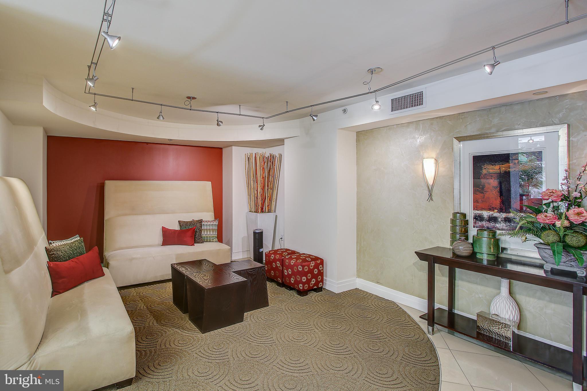 915 E Street Northwest, Unit 612 Washington, DC 20004 - Photo 26 of 32
