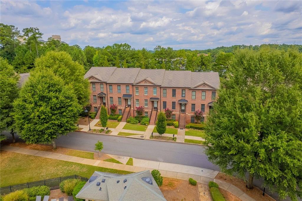 2046 Heathermere Way Roswell, GA 30075 - Photo 4 of 58