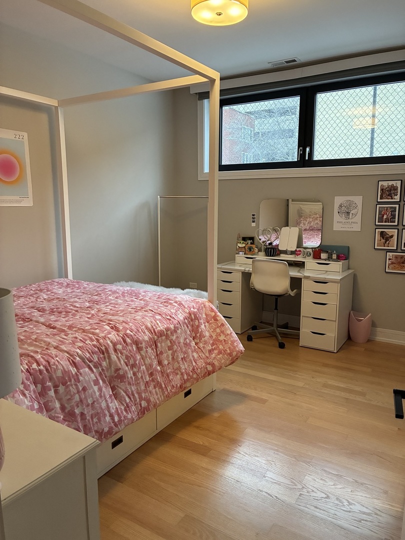 1350 North Claremont Avenue, Unit 1 Chicago, IL 60622 - Photo 14 of 18