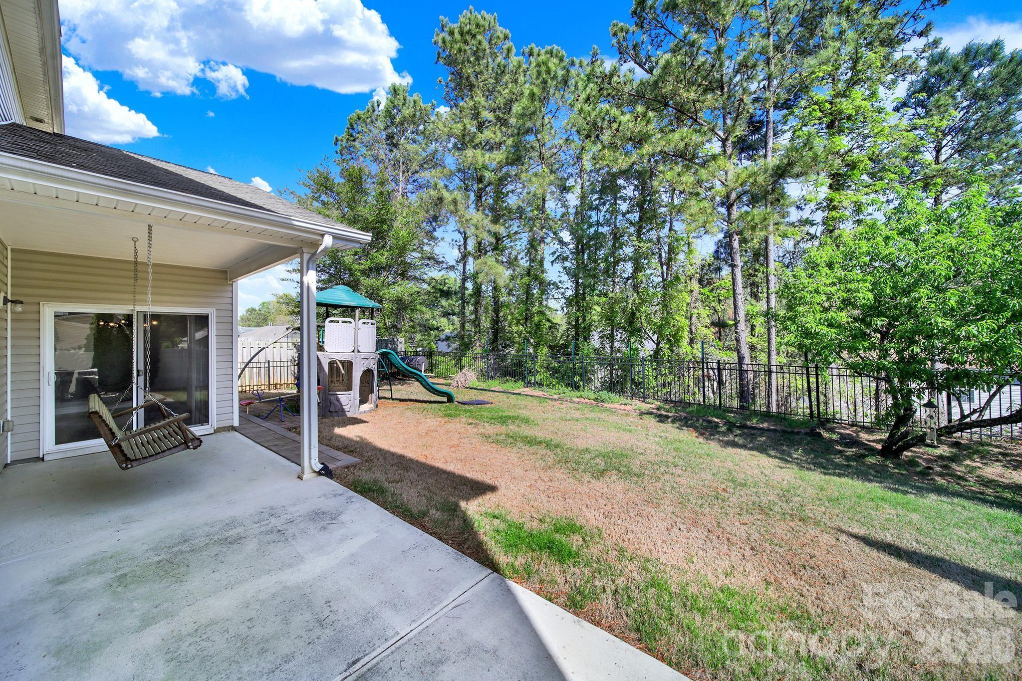 325 Mt Side Way Fort Mill, SC 29715 - Photo 38 of 48