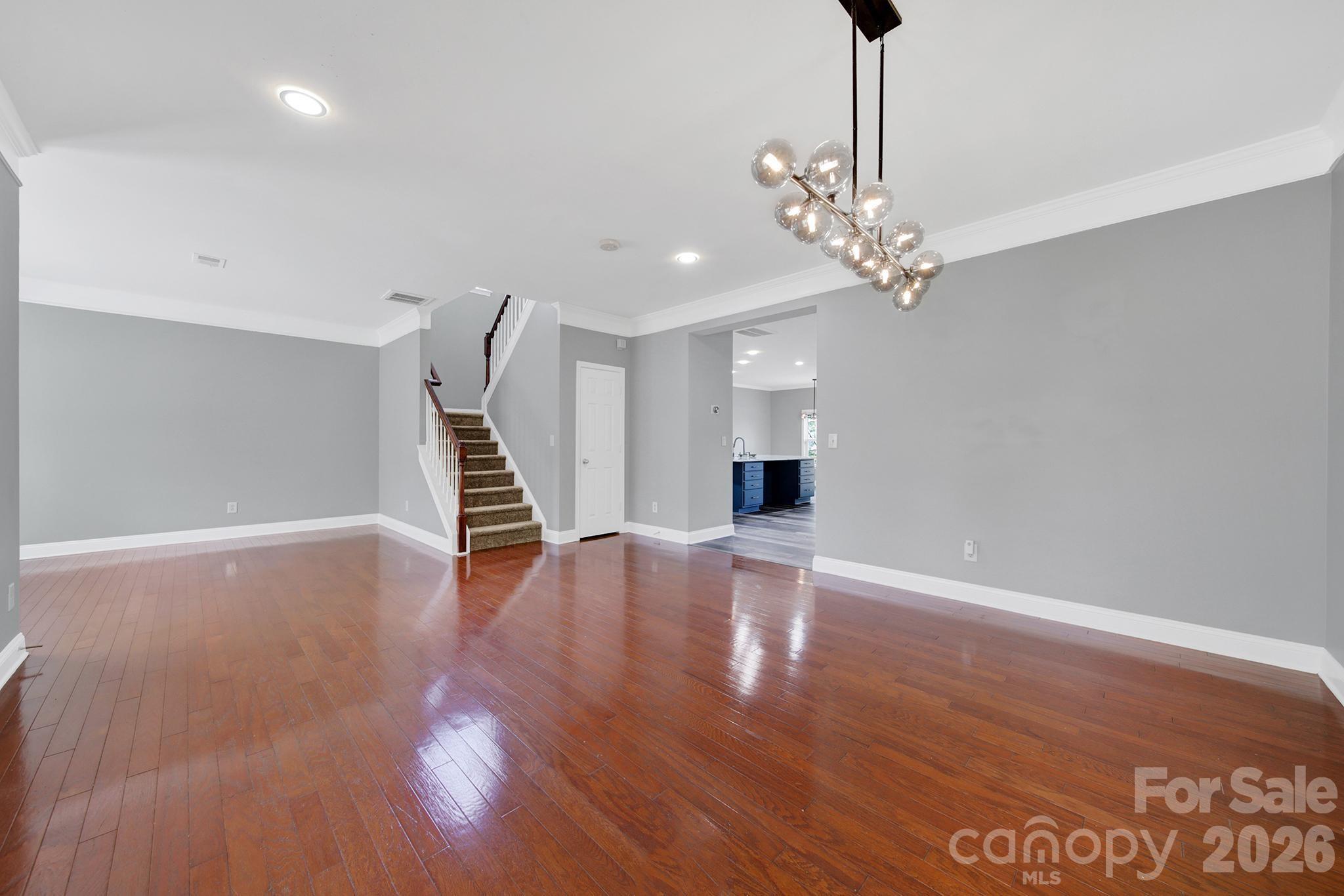 325 Mt Side Way Fort Mill, SC 29715 - Photo 8 of 48