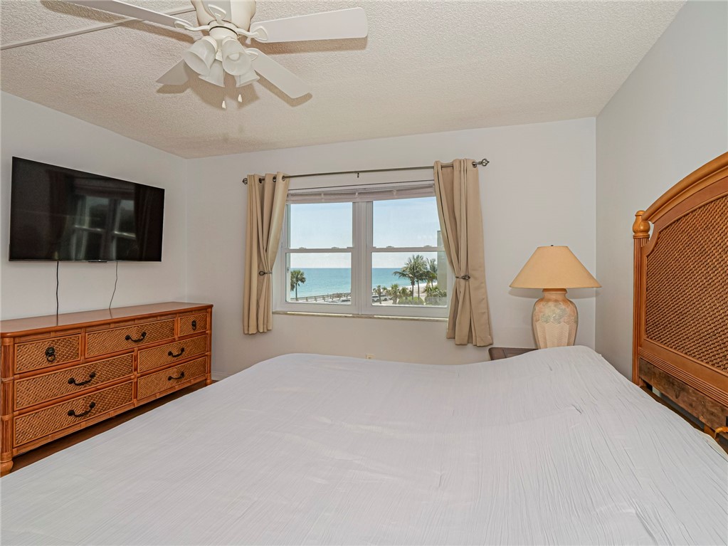 4049 Ocean Drive, Unit 305 Vero Beach, FL 32963 - Photo 16 of 35