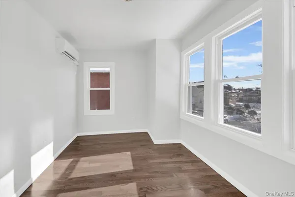 $869,999 | 837 Penfield Street | Wakefield
