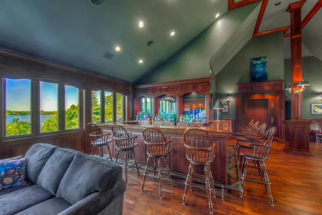 $6,800,000 | 3465 County Road 44, Minnetrista, MN 55364