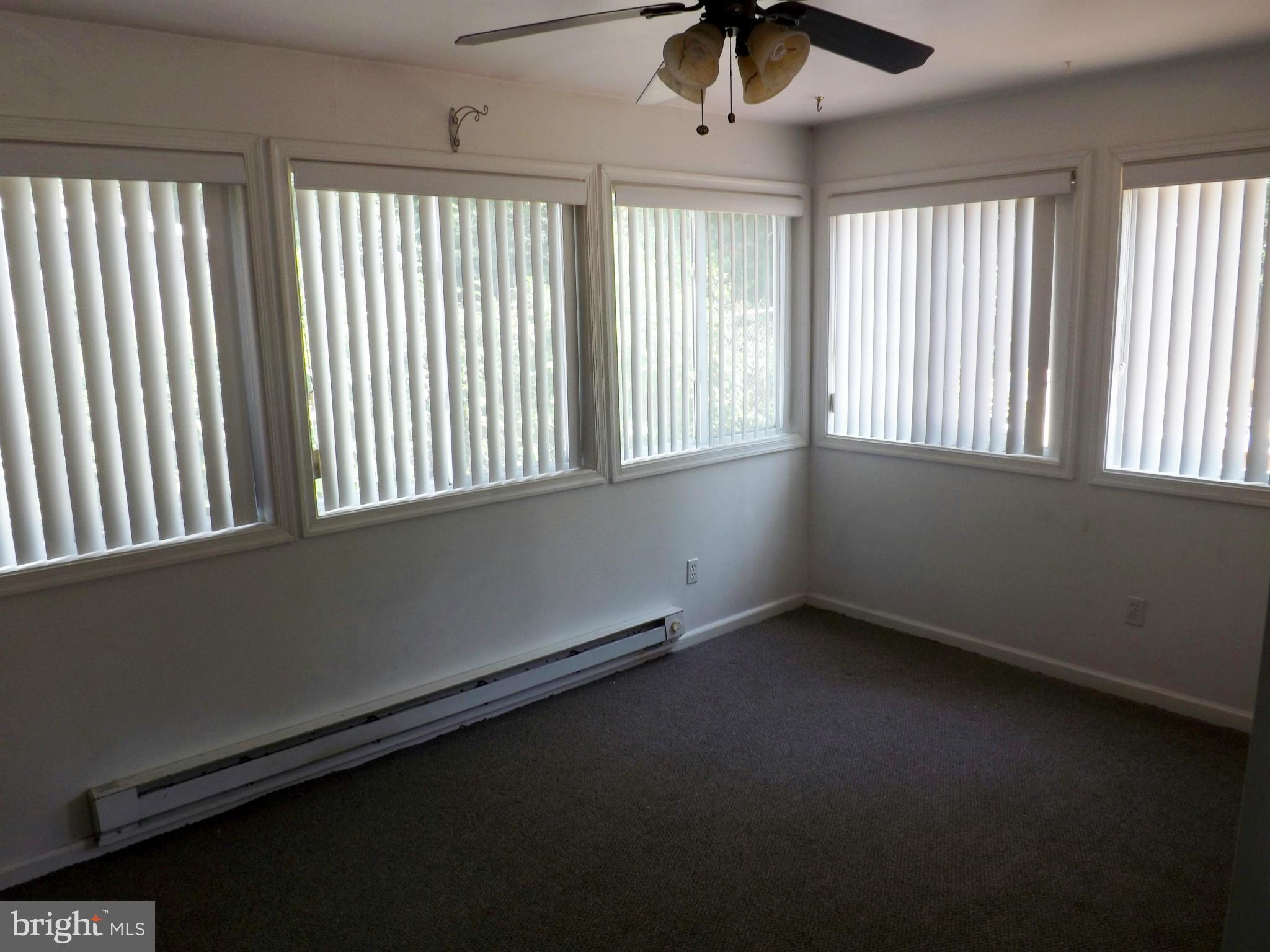 9809 East Light Drive Silver Spring, MD 20903 - Photo 11 of 27 Interior (General)
