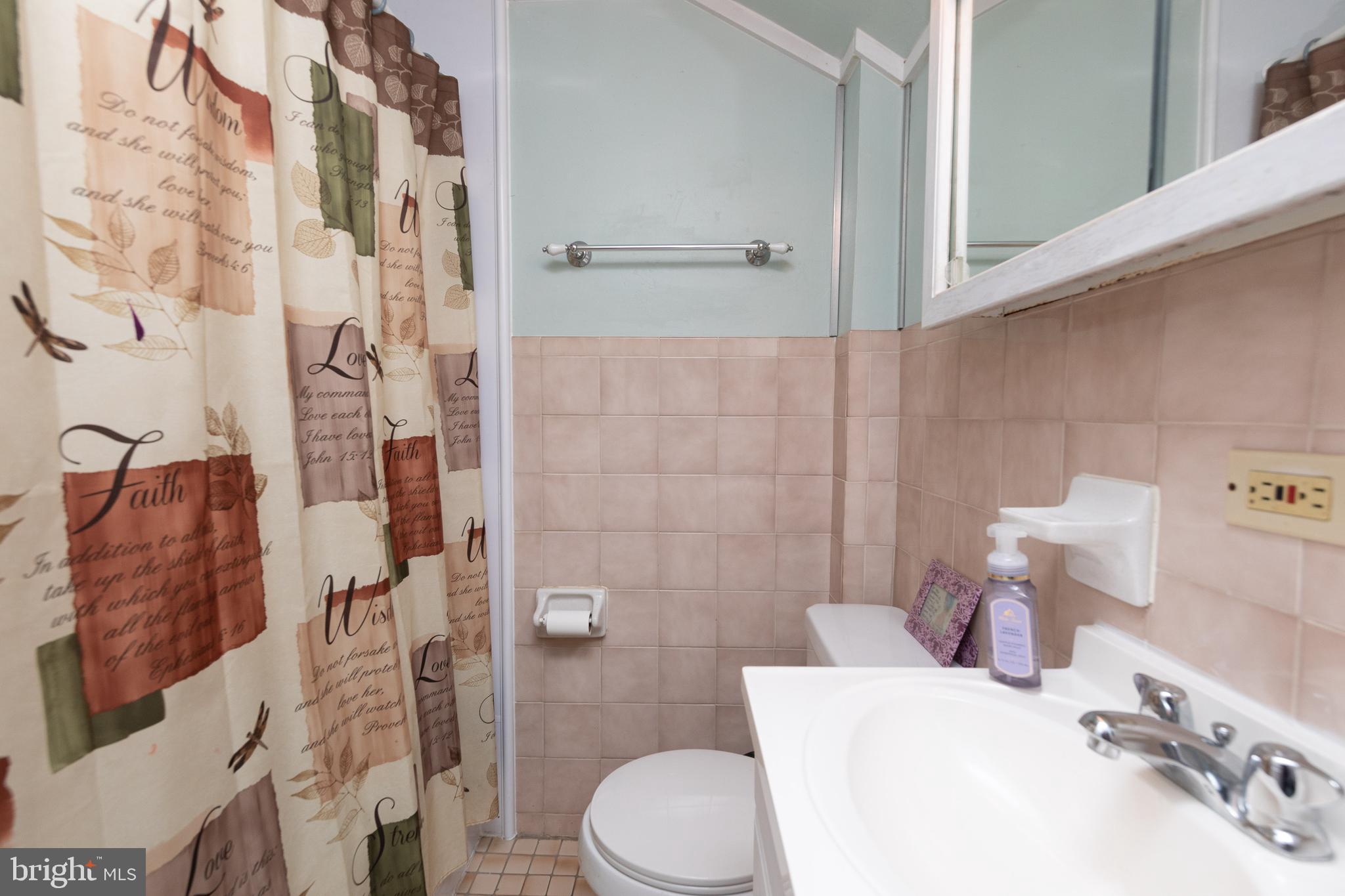 2363 Mole Road Secane, PA 19018 - Photo 22 of 28 Gallery Image 22