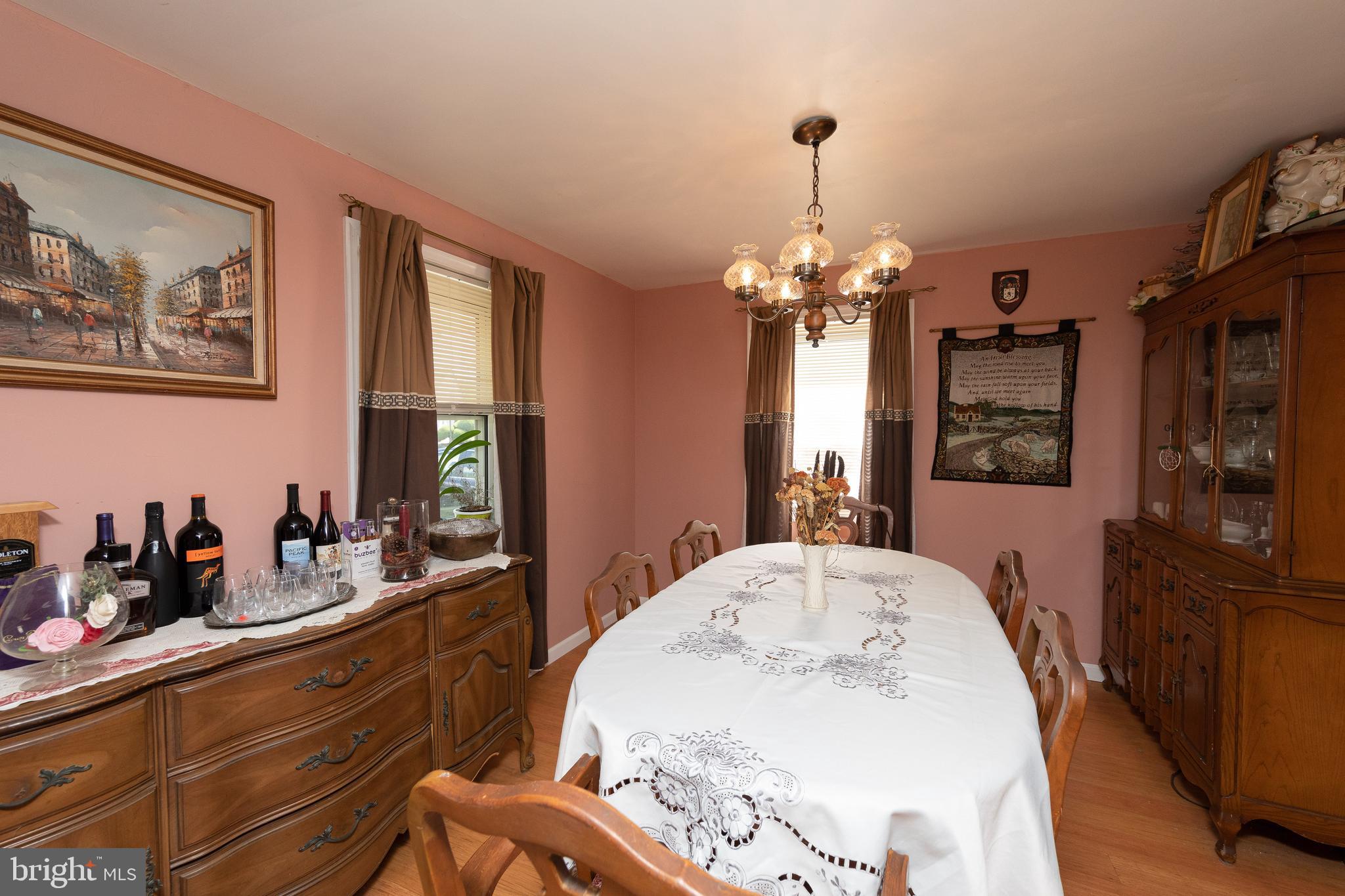 2363 Mole Road Secane, PA 19018 - Photo 6 of 28 Gallery Image 6