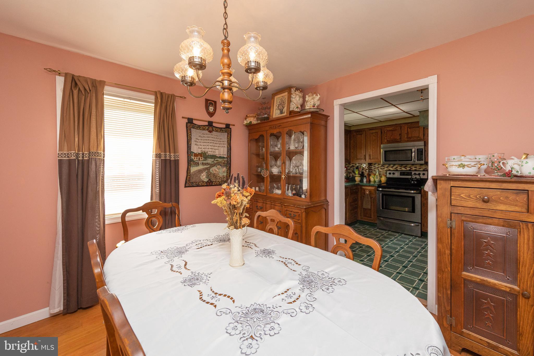 2363 Mole Road Secane, PA 19018 - Photo 7 of 28 Gallery Image 7