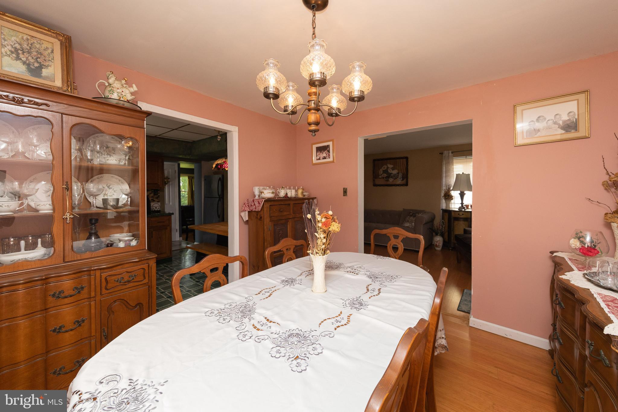 2363 Mole Road Secane, PA 19018 - Photo 8 of 28 Gallery Image 8