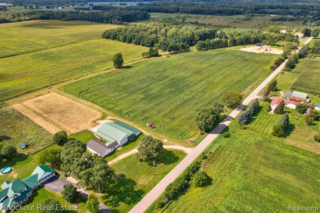 8424 Oak Road Millington, MI 48746 - Photo 33 of 34