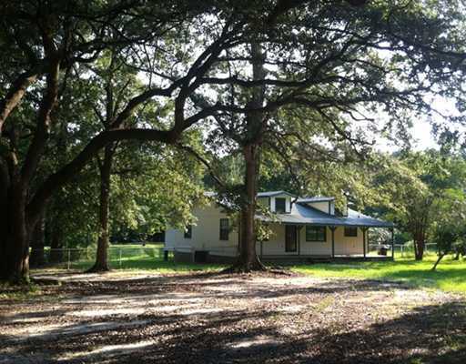 1007 Roys Road Gautier, MS 39553 - Photo 1 of 25 Primary Photo